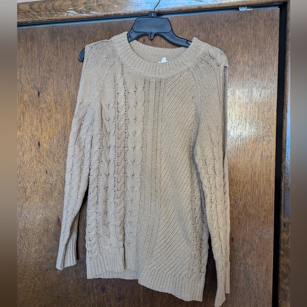 Women's cold shoulder sweater